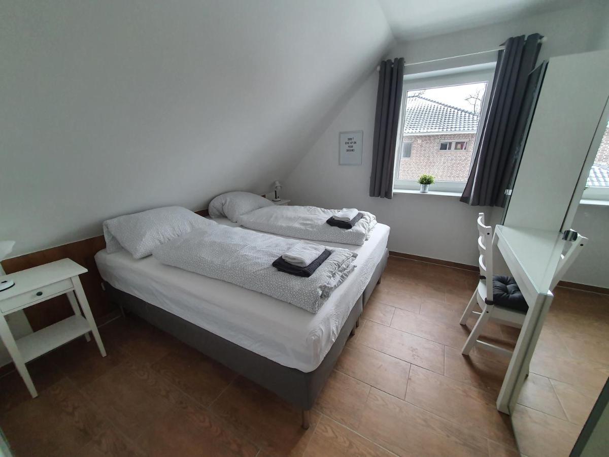 Haus Taybeerweg Apartment Aurich Ngoại thất bức ảnh